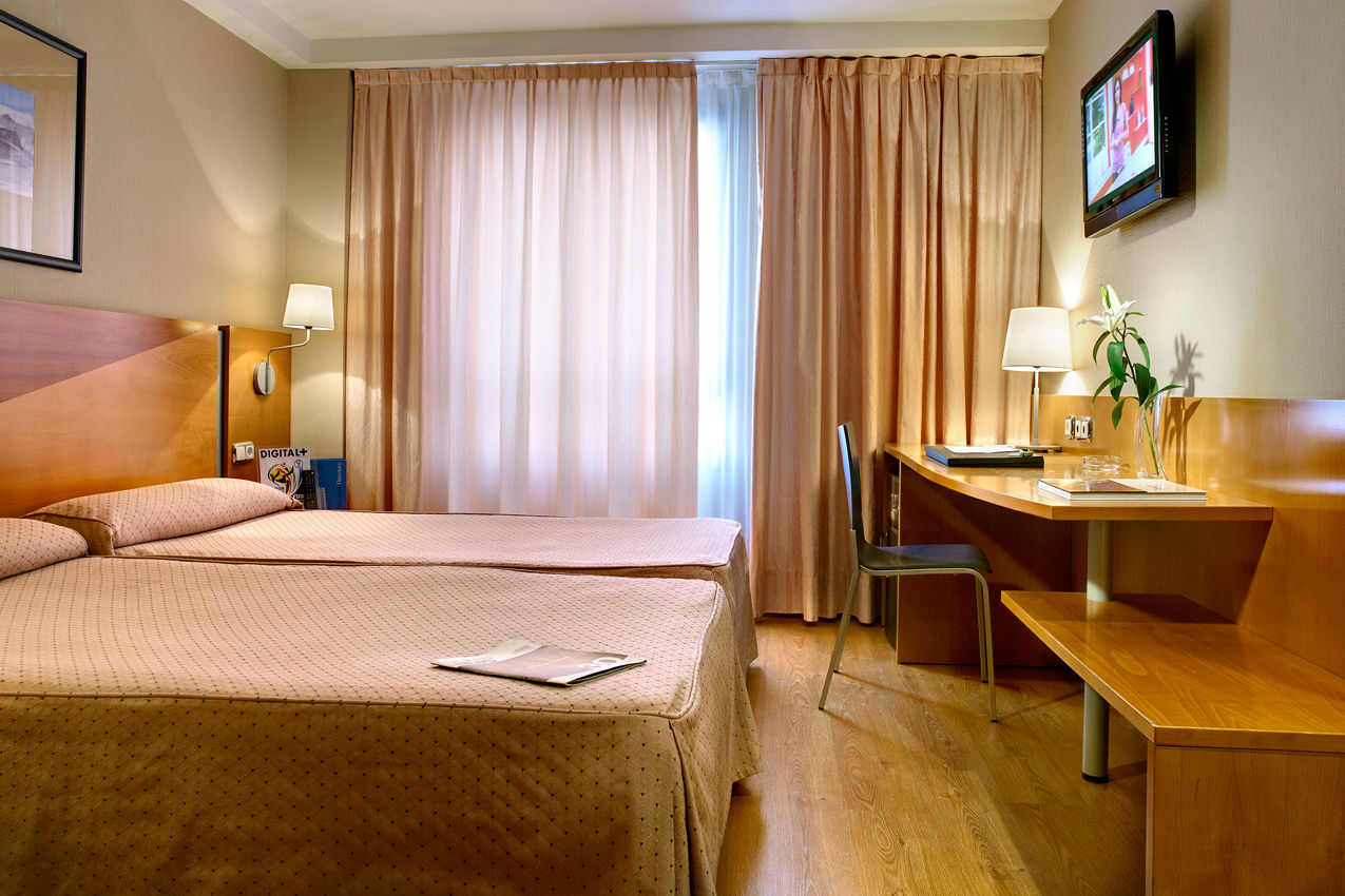 Oca Villa De Aviles Hotel Room photo